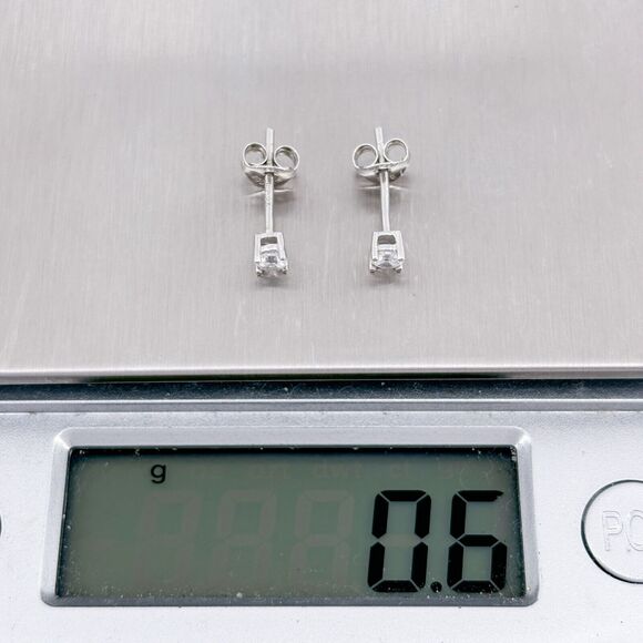 Vintage IBB Sterling Silver 925 3.1mm Round Cut Cubic Zirconia Stud Earrings - Picture 5 of 5